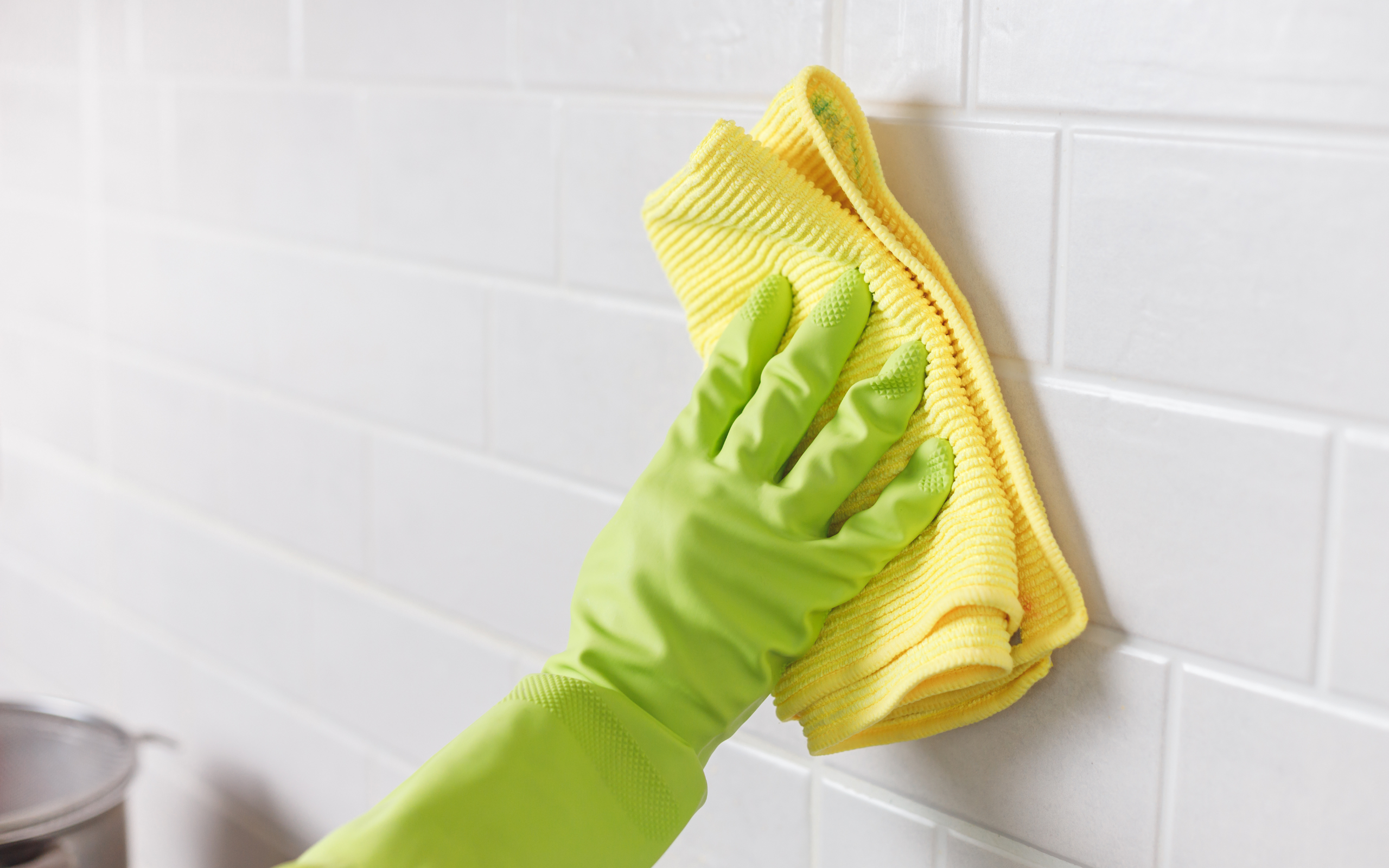 Expert advice for deep tile and grout cleaning results